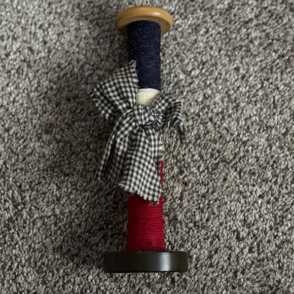 Ole Wooden Thread Spool Rustic Country Charm Candlestick Gingham Red White Blue - Picture 2 of 7